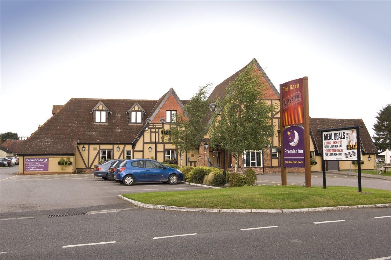 Premier Inn Солихъл Екстериор снимка
